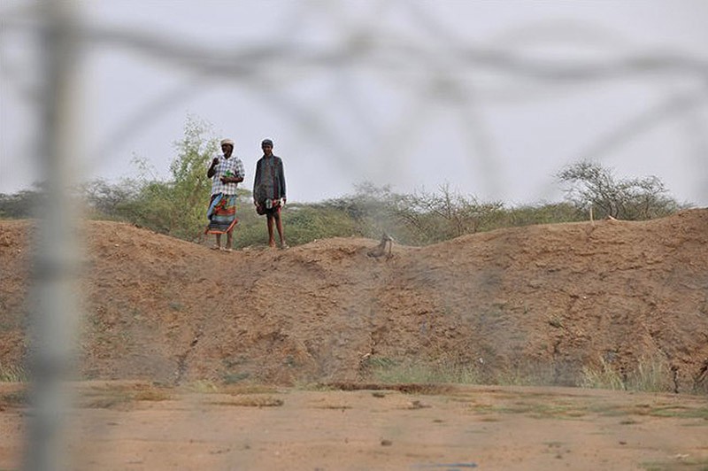 10 мрачных пограничных стен, разделяющих мир