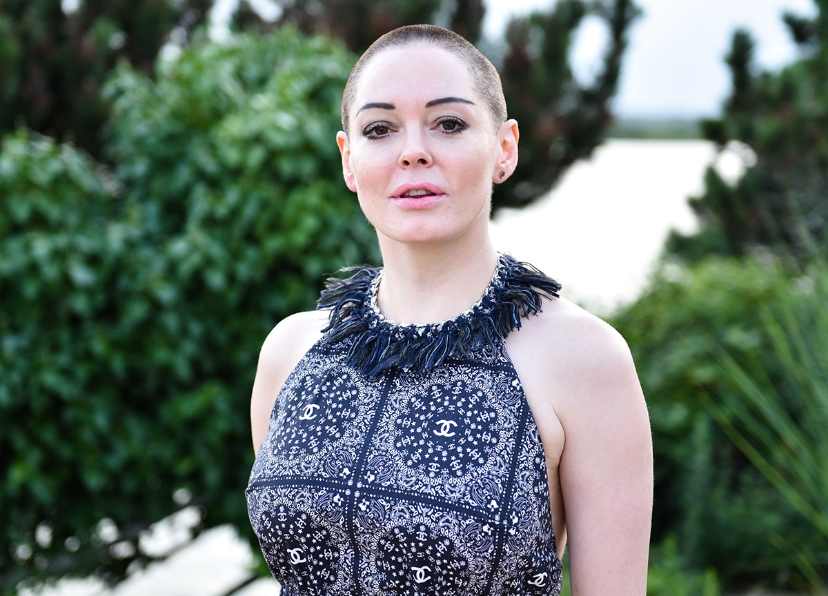 Знаменитые голливудский продюсер Харви Вайнштейн идет на дно