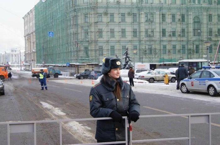 Сотрудницы полиции