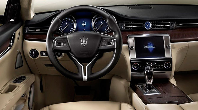 Детройтский автосалон 2013 (32 фото) Детройтский автосалон 2013 (32 фото)