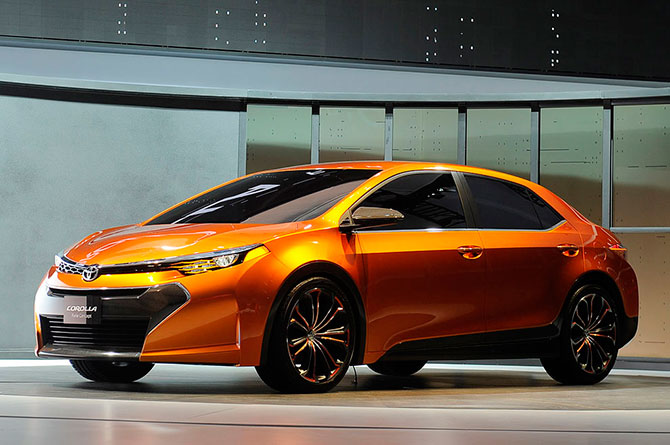 Детройтский автосалон 2013 (32 фото) Детройтский автосалон 2013 (32 фото)