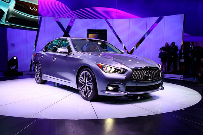 Детройтский автосалон 2013 (32 фото) Детройтский автосалон 2013 (32 фото)