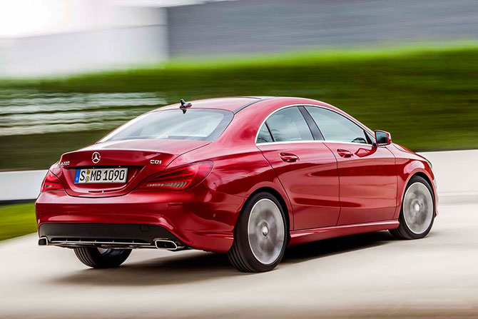 Детройтский автосалон 2013 (32 фото) Детройтский автосалон 2013 (32 фото)