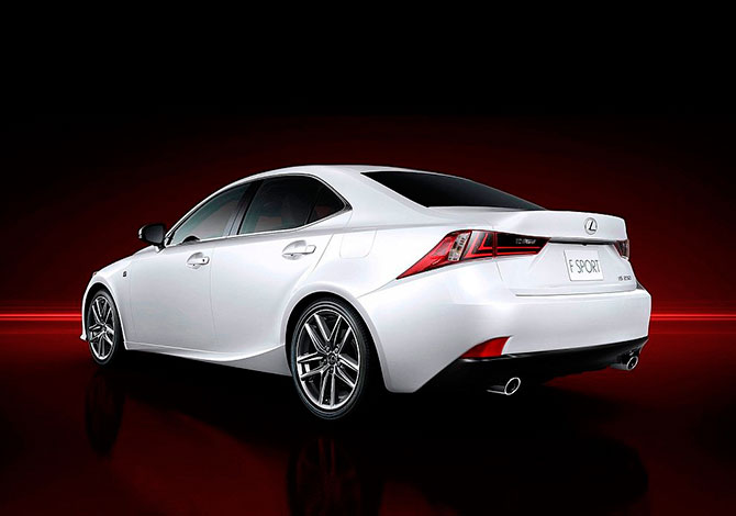 Детройтский автосалон 2013 (32 фото) Детройтский автосалон 2013 (32 фото)