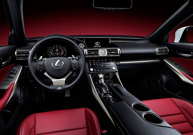 Детройтский автосалон 2013 (32 фото) Детройтский автосалон 2013 (32 фото)