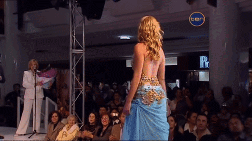 Забавные девушки