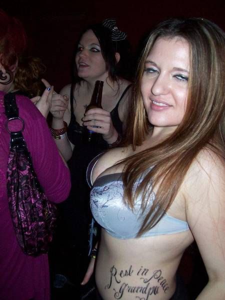 Забавные девушки