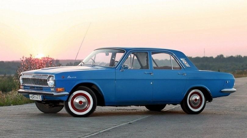 «Мерседес» сдаёт позиции: российская «Нива» покорила автолюбителей