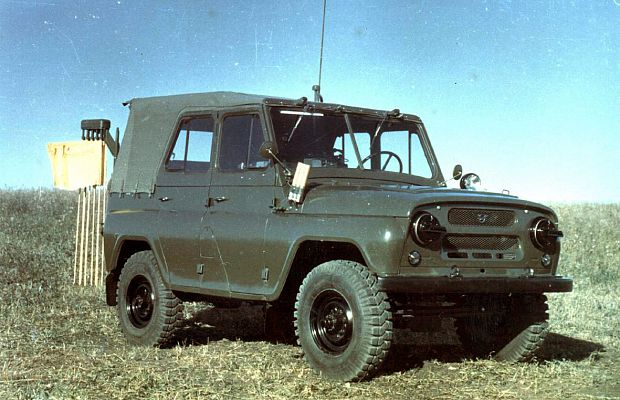 «Мерседес» сдаёт позиции: российская «Нива» покорила автолюбителей