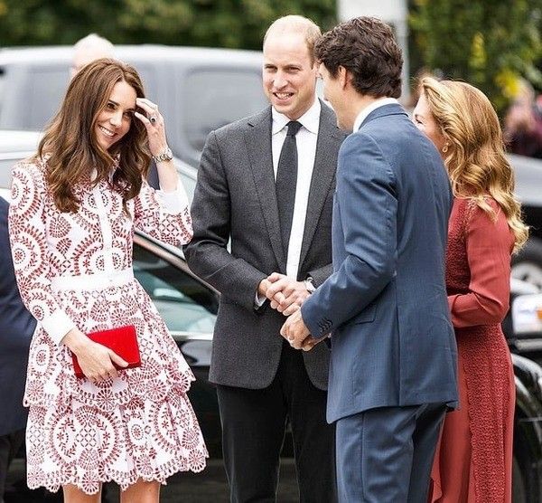 Премьер-министр Канады заставляет млеть не только женщин