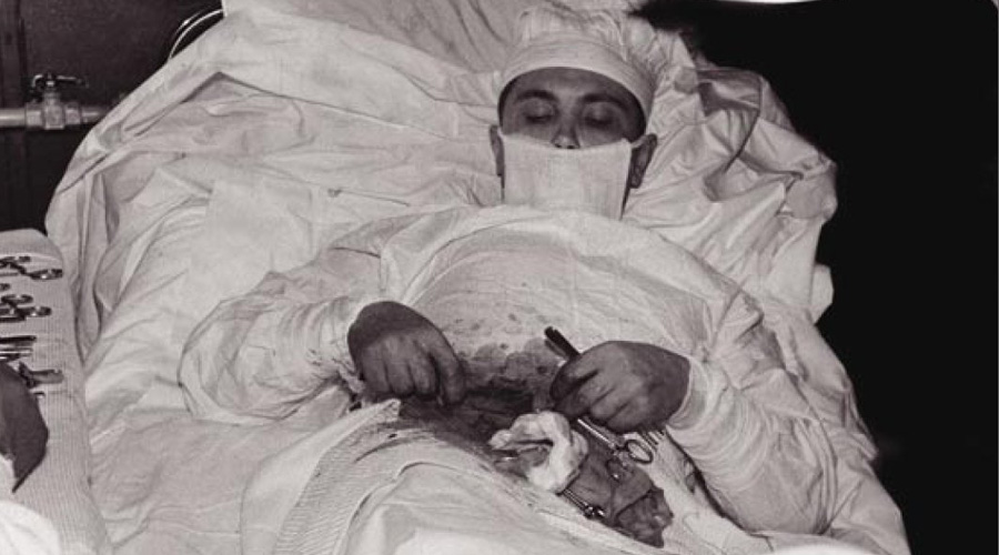 Леонид Рогозов: история легендарного врача Леонид Рогозов: история легендарного врача