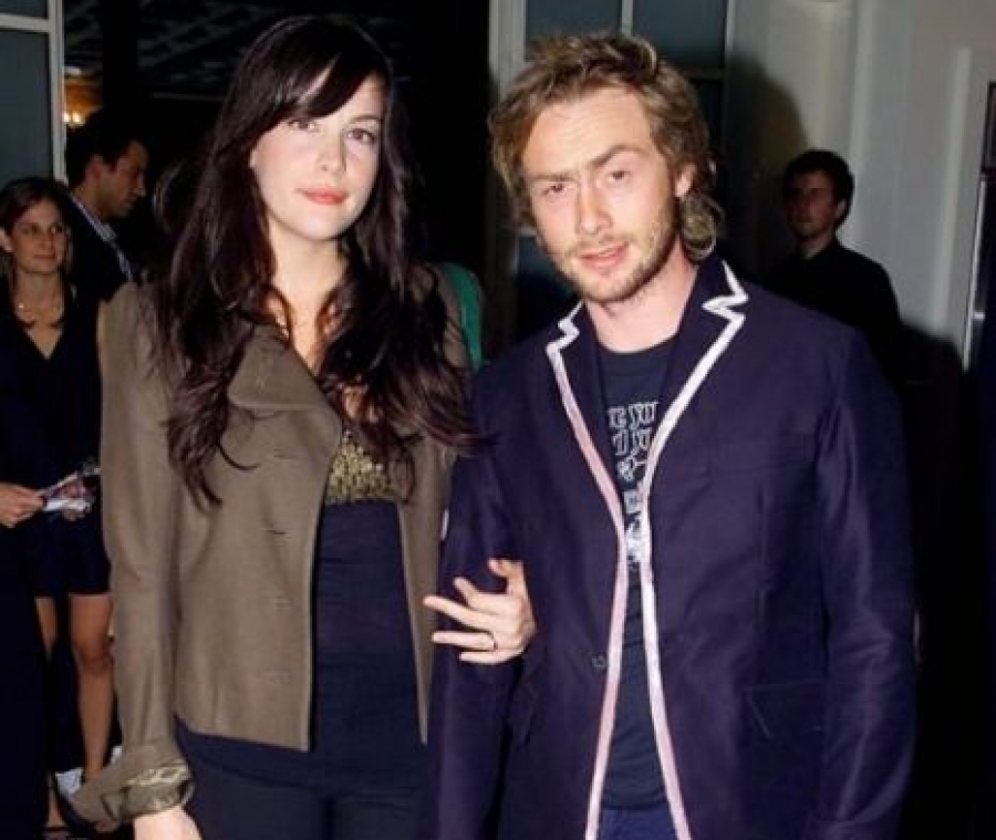 Самые сексуальные жены и подруги рок-музыкантов Самые сексуальные жены и подруги рок-музыкантов