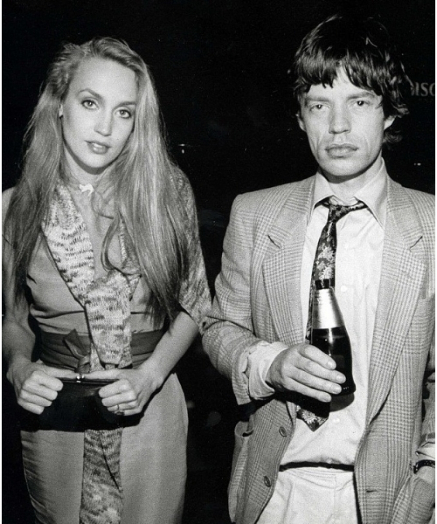 Самые сексуальные жены и подруги рок-музыкантов Самые сексуальные жены и подруги рок-музыкантов