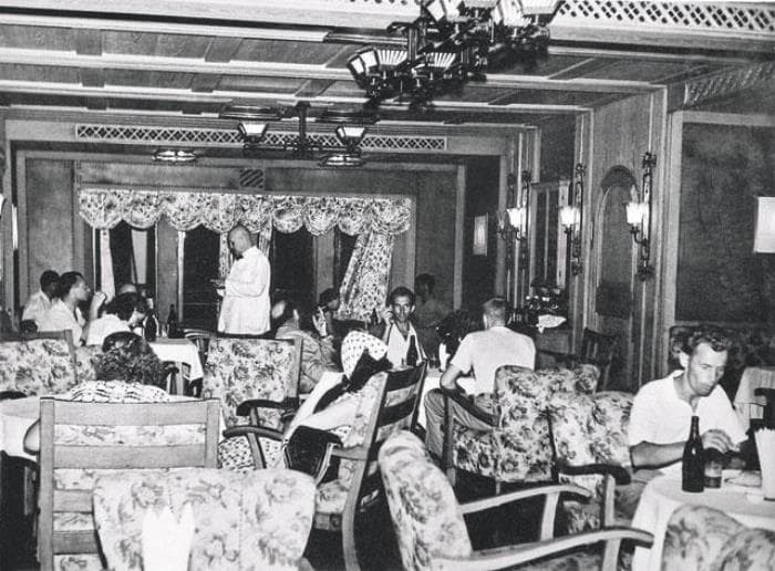 Советский «Титаник»: тайны крушения круизного лайнера «Адмирал Нахимов»