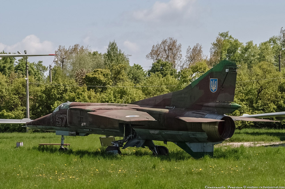 Государственный музей авиации Украины