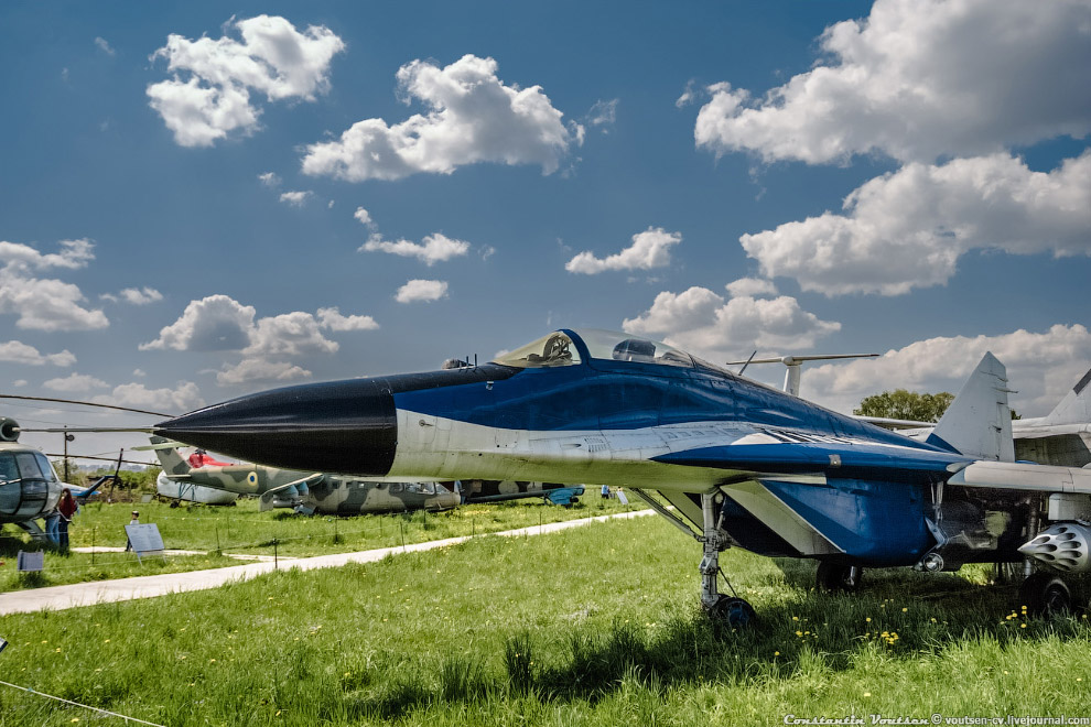 Государственный музей авиации Украины