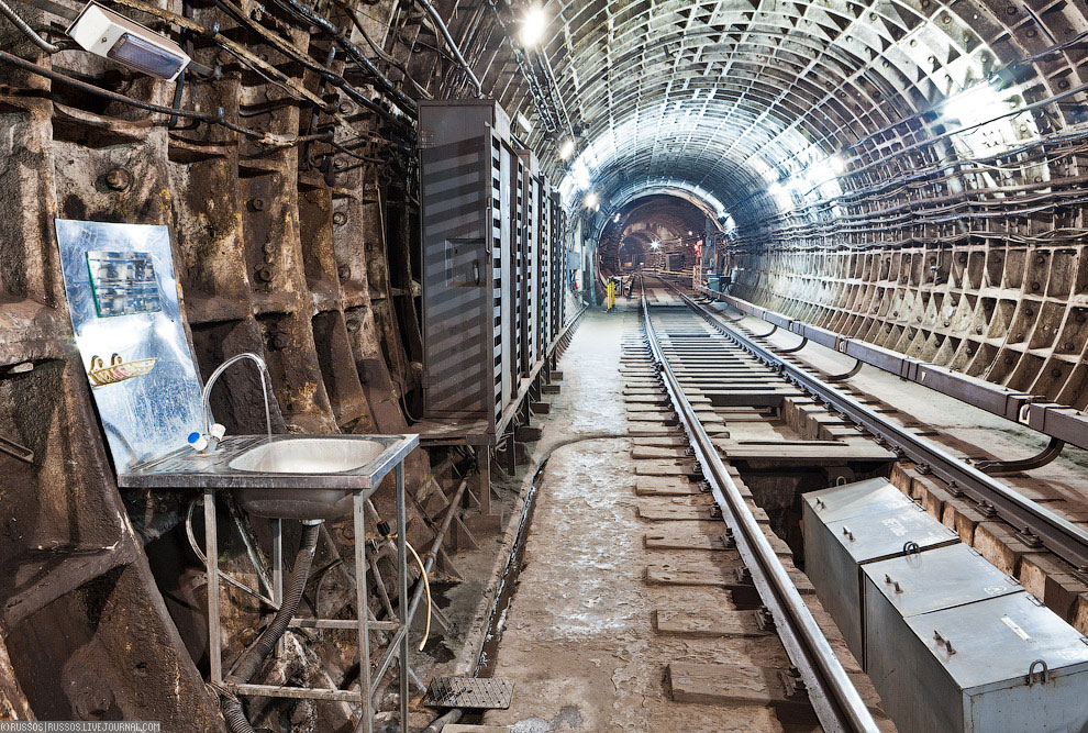 Как работает интернет в метро