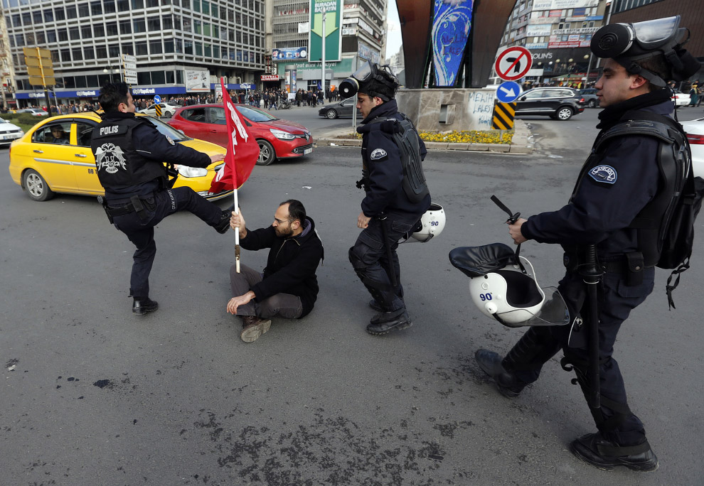 Противостояние в Турции