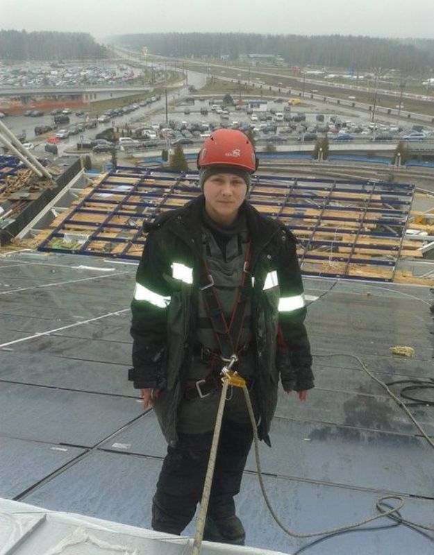 Монтажник - альпинист (10 фото)