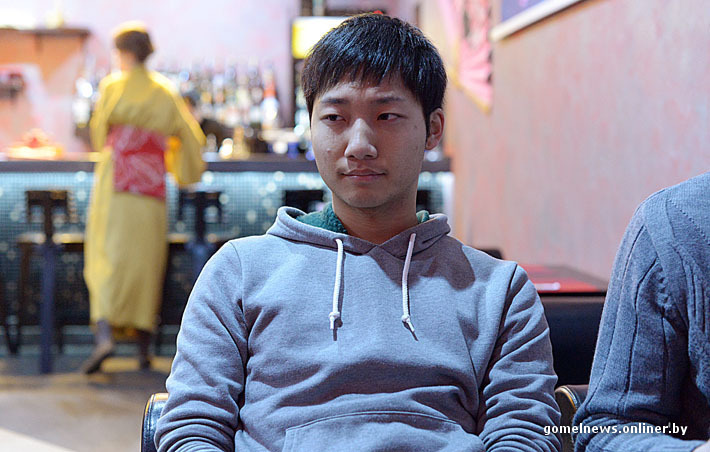 Эксперимент: настоящий японец пробовал настоящие гомельские суши