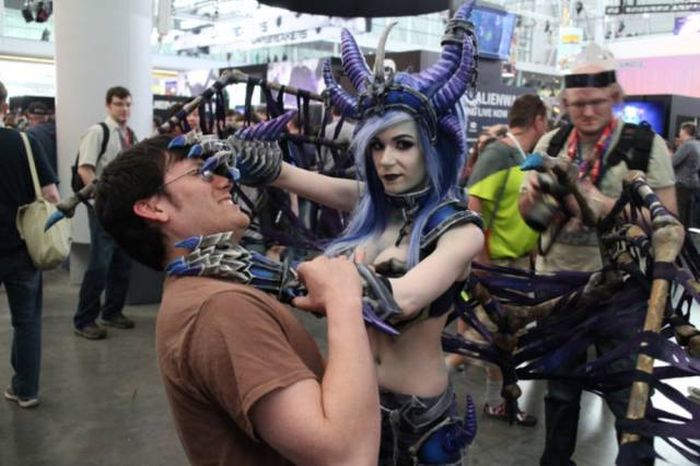 Фото с косплей-вечеринок