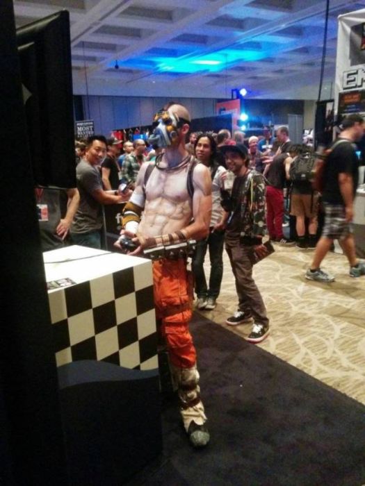 Фото с косплей-вечеринок