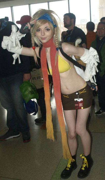 Фото с косплей-вечеринок