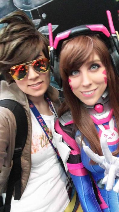 Фото с косплей-вечеринок