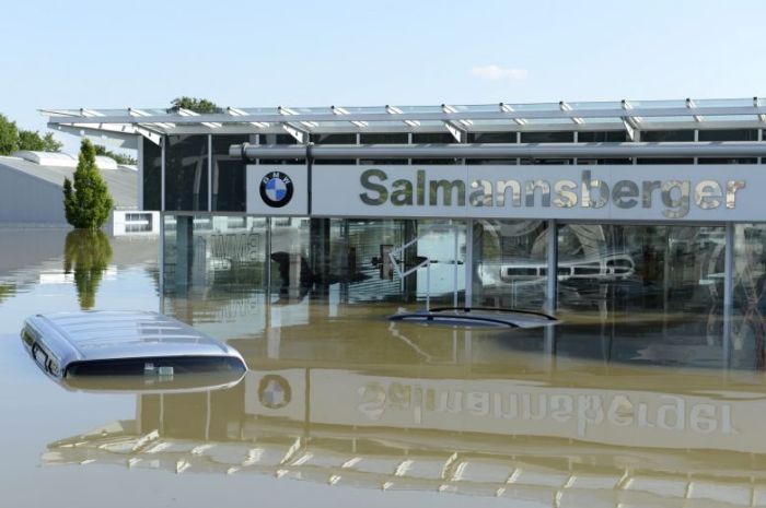 Утопленые машины в Германии