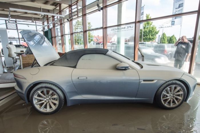 Утопленые машины в Германии