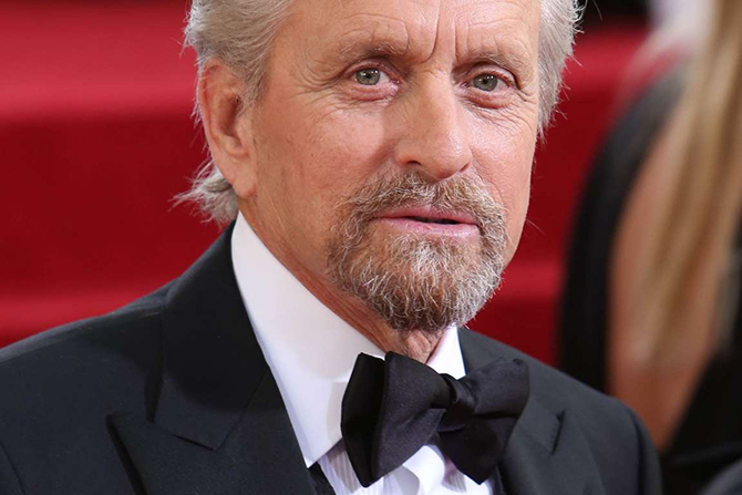 Знаменитости, победившие болезнь или зависимость