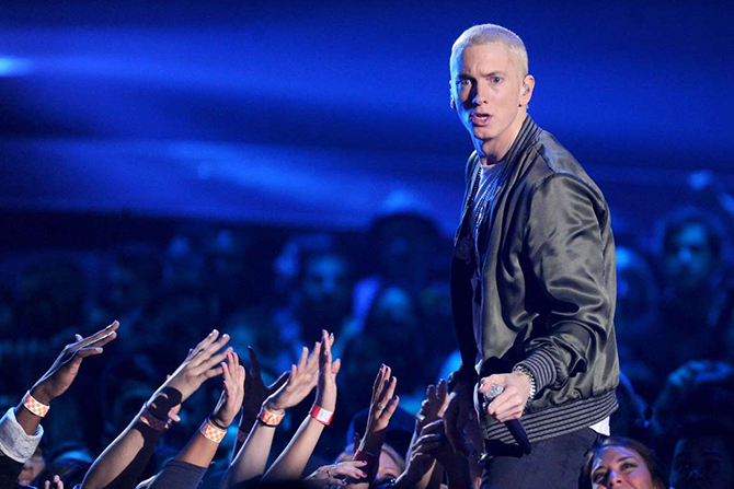 Знаменитости, победившие болезнь или зависимость