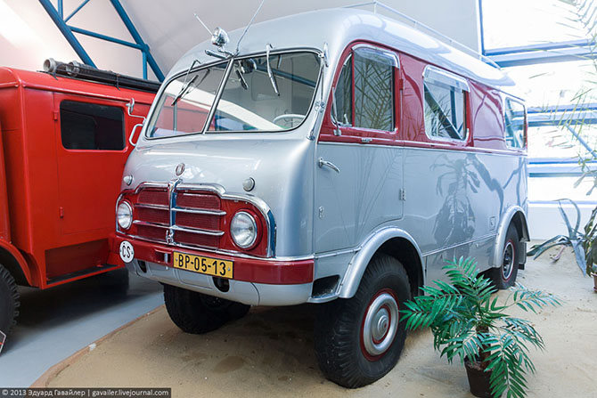 Экскурсия по музею автомобилей Татра