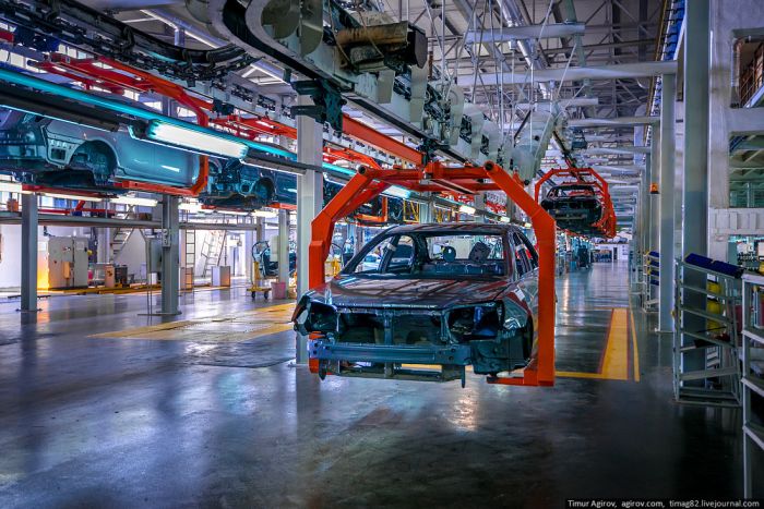Как собирают автомобили Lifan на заводе Derways
