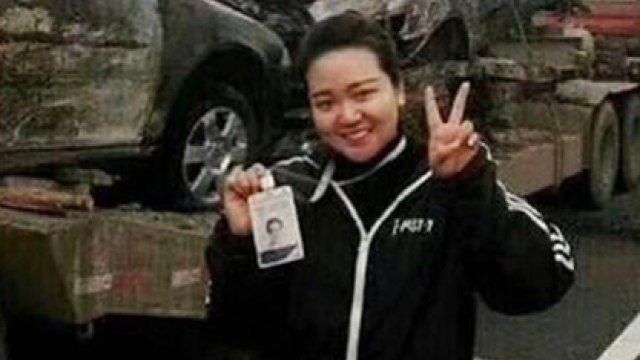 Китайская журналистка лишилась работы из-за фото на месте крупного ДТП