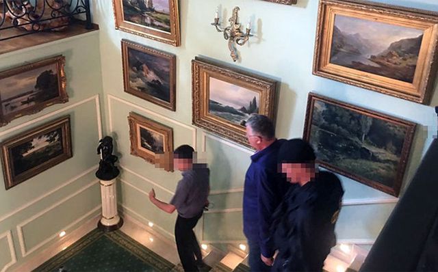 Богатства, найденные у известных коррупционеров