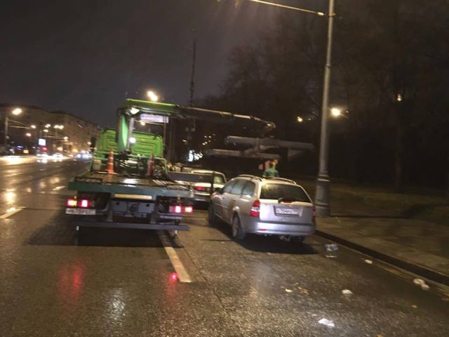 Как москвичи свои автомобили искали