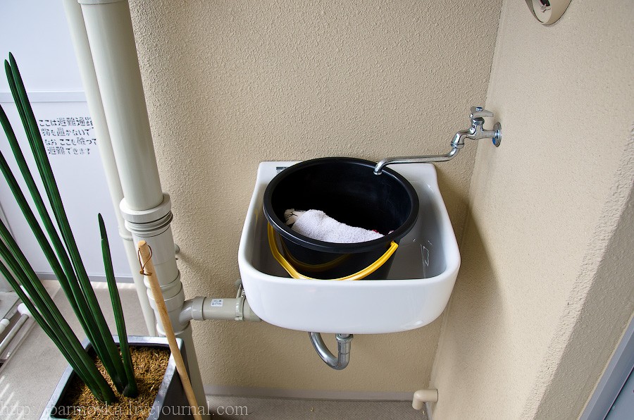 Как живут японские менеджеры средней руки