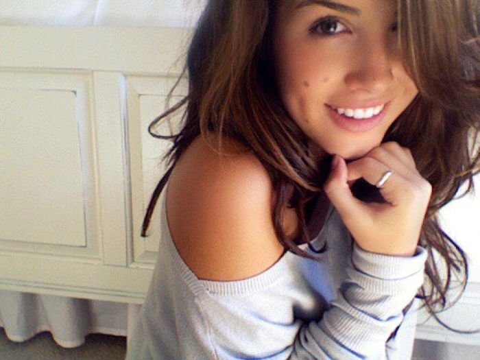 Очень красивые девушки (42 фото)