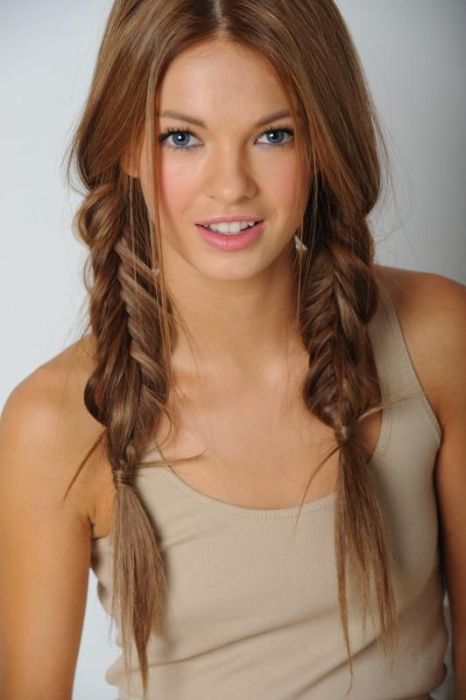 Очень красивые девушки (42 фото)