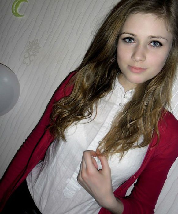 Очень красивые девушки (42 фото)