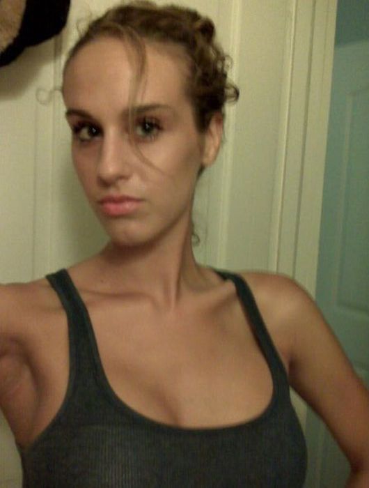 Очень красивые девушки (42 фото)