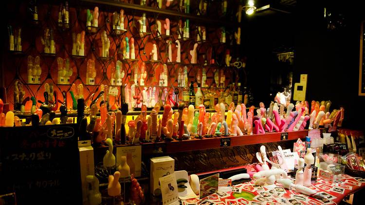 Вибро-бары, войны оргазмов и чемпионаты по самоудовлетворению или самые безумные аспекты современной секс-культуры Японии