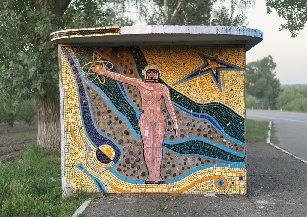 Советские автобусные остановки в объективе канадского фотографа Советские автобусные остановки в объективе канадского фотографа