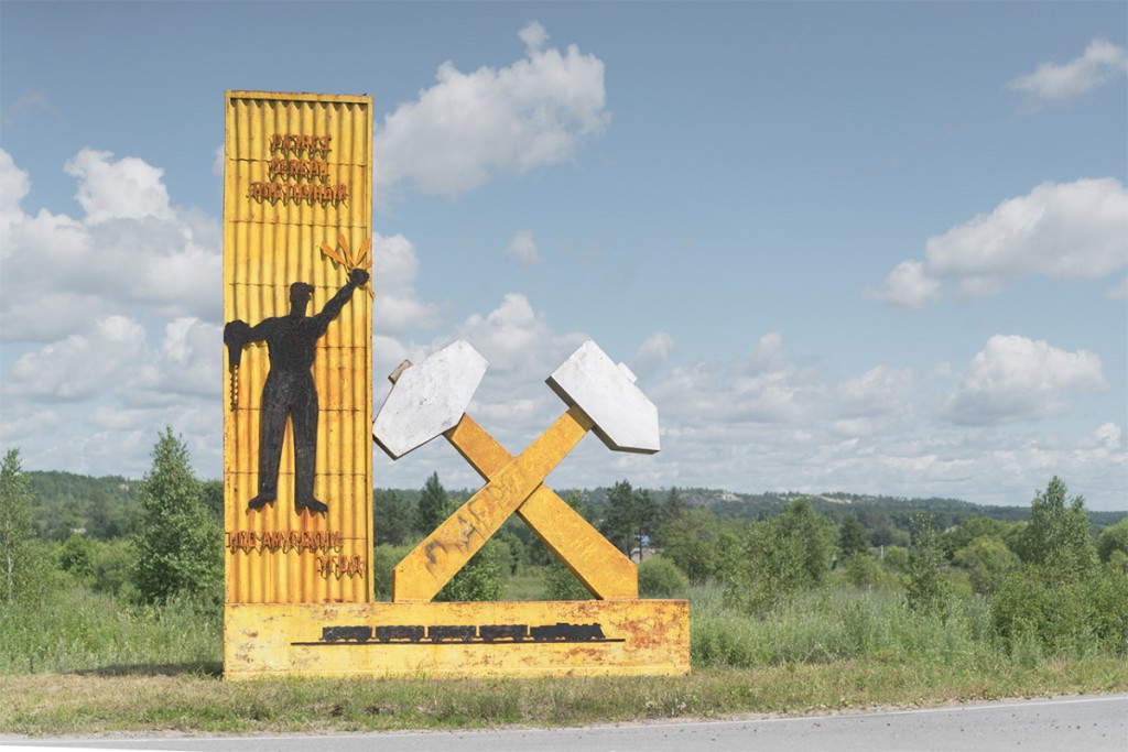Советские автобусные остановки в объективе канадского фотографа Советские автобусные остановки в объективе канадского фотографа