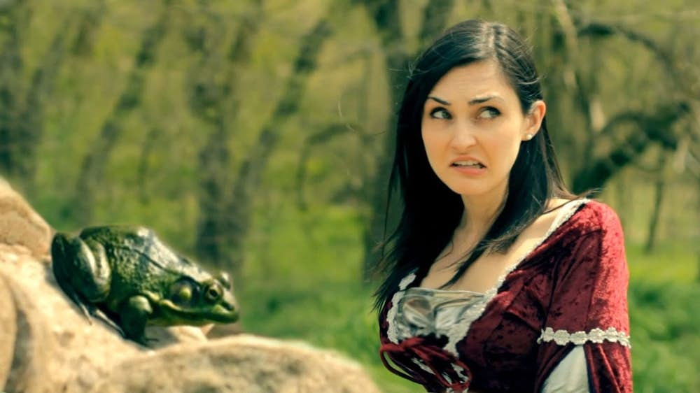 Как женщины справлялись с месячными в прошлом? P.S. Слабонервным не читать и не смотреть Как женщины справлялись с месячными в прошлом? P.S. Слабонервным не читать и не смотреть