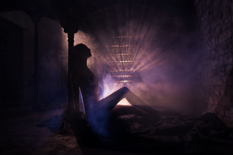 Самострелы молодых девушек