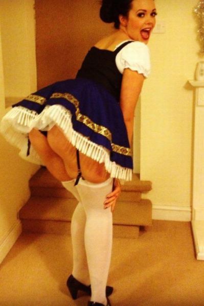 Соблазнительные попки девушек (51 фото)