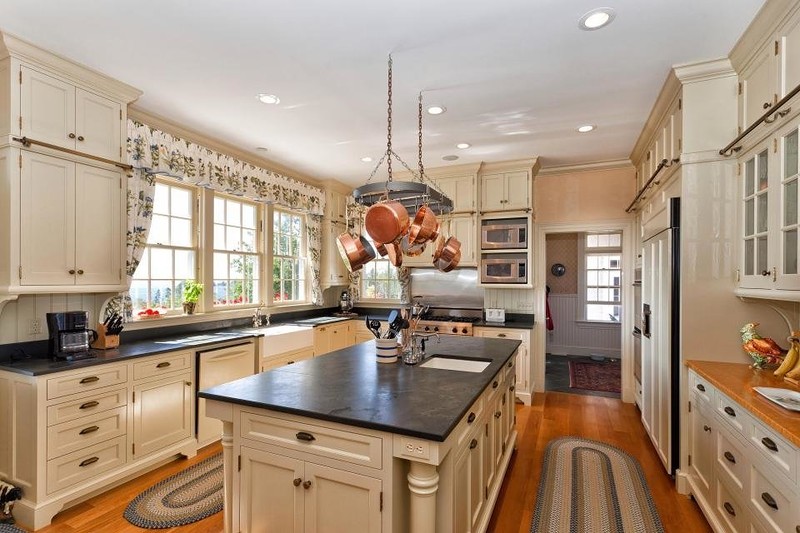 Остров и особняк в Канаде за 7 миллионов долларов Остров и особняк в Канаде за 7 миллионов долларов