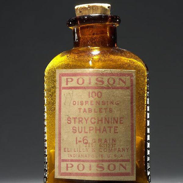 «Спасибо, Господи, за голубую таблетку!», или как мужчины «поднимали свой боевой дух» до появления «Виагры»? «Спасибо, Господи, за голубую таблетку!», или как мужчины «поднимали свой боевой дух» до появления «Виагры»?